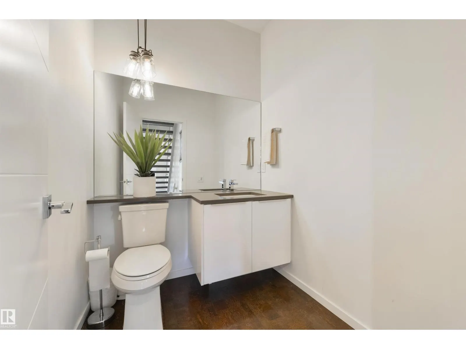 11415 126 ST NW