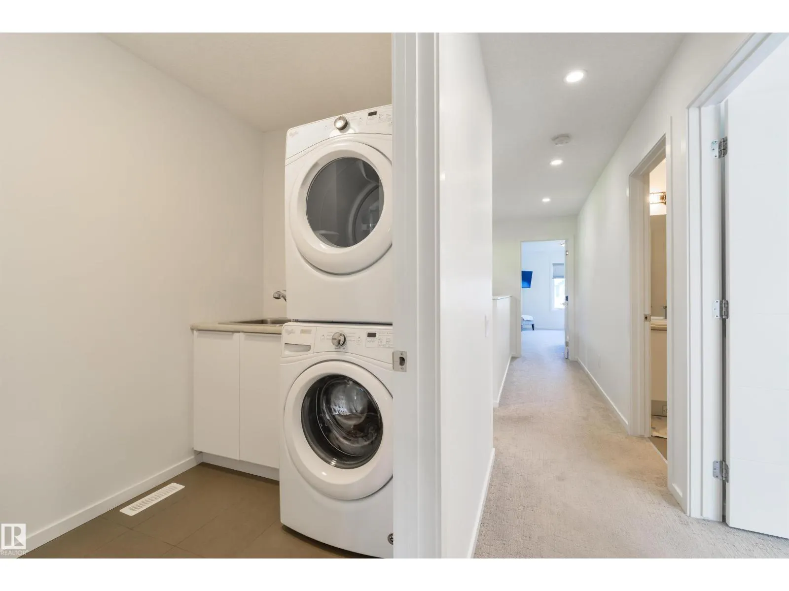 11415 126 ST NW