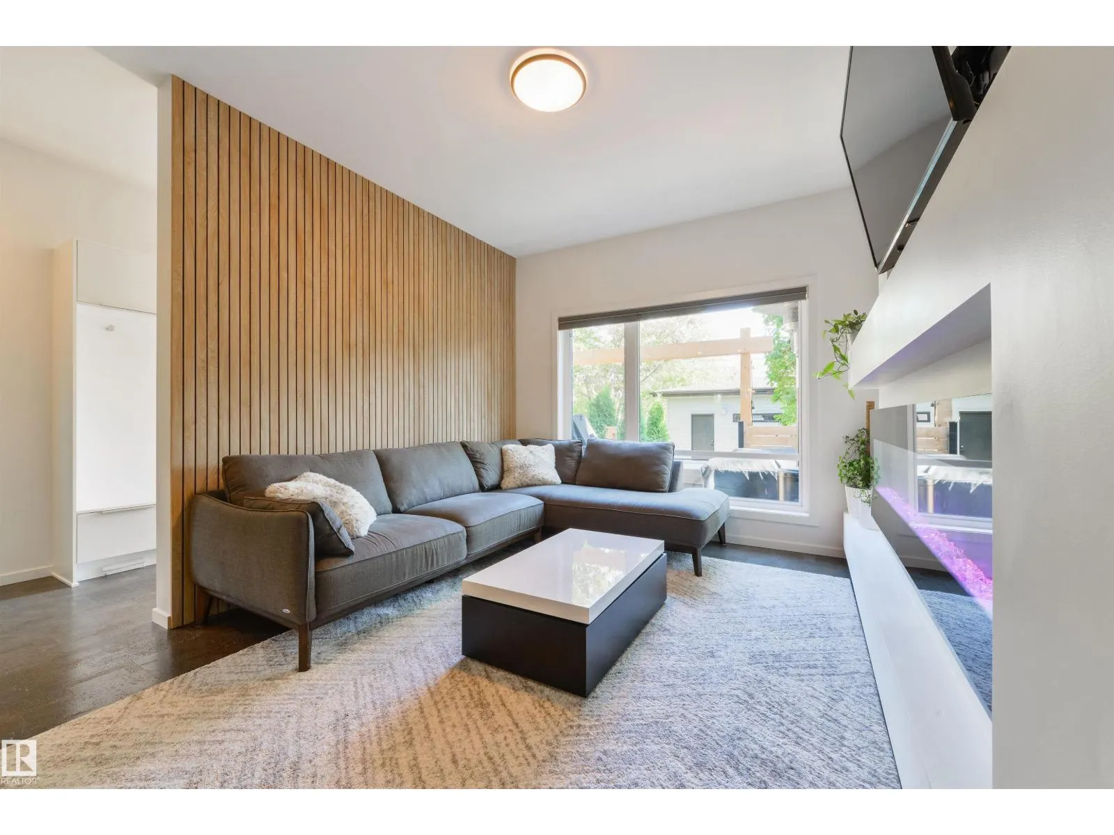 11415 126 ST NW