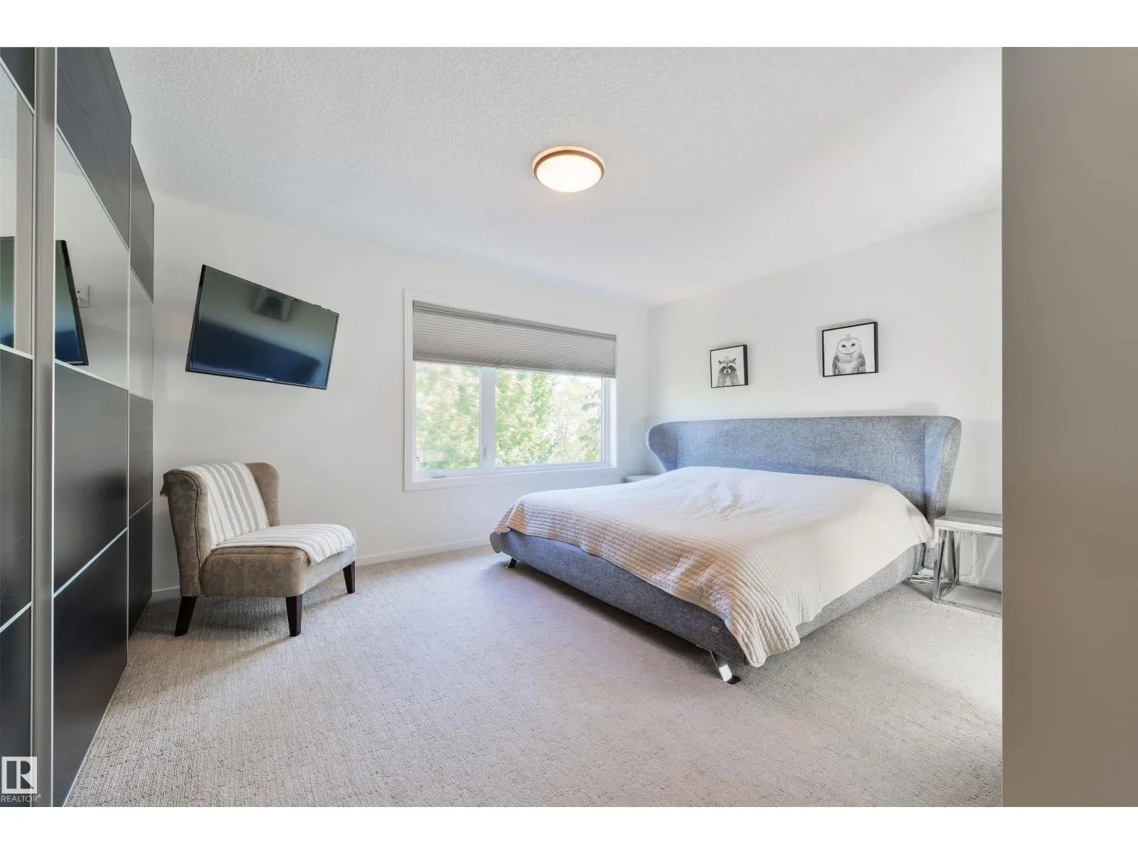 11415 126 ST NW
