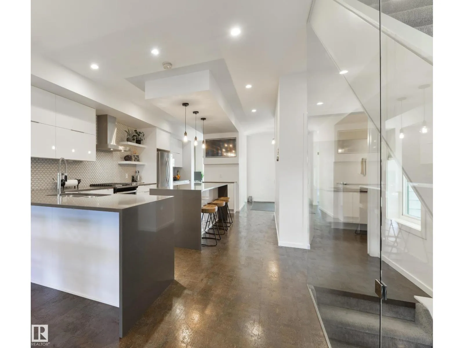 11415 126 ST NW