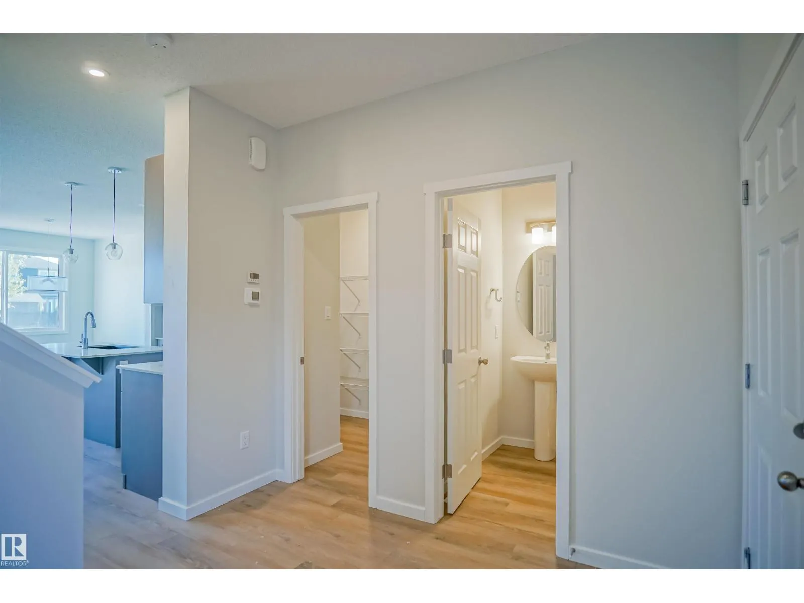 18146 73A ST NW