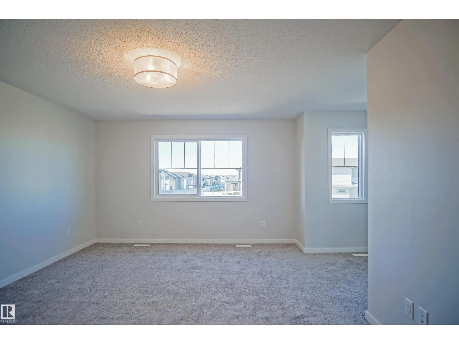 18146 73A ST NW