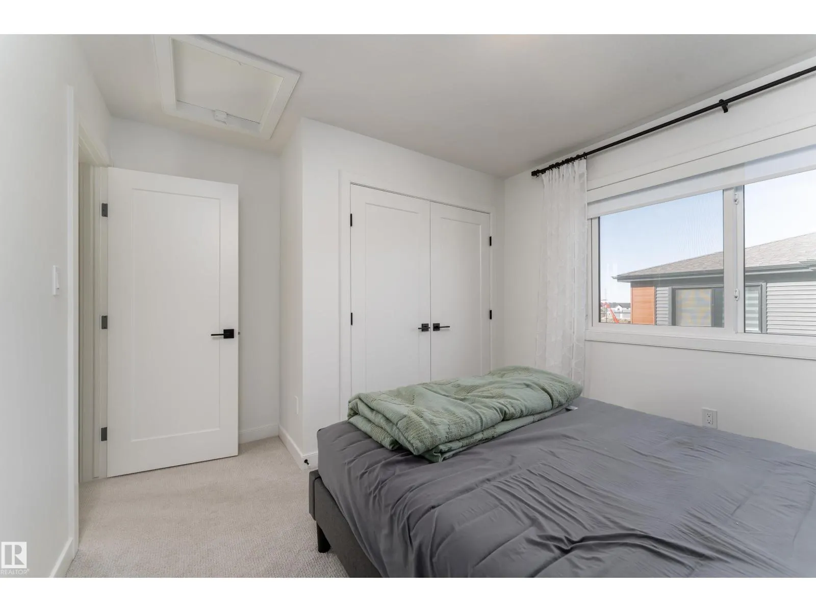4204 HAWTHORN RO SW