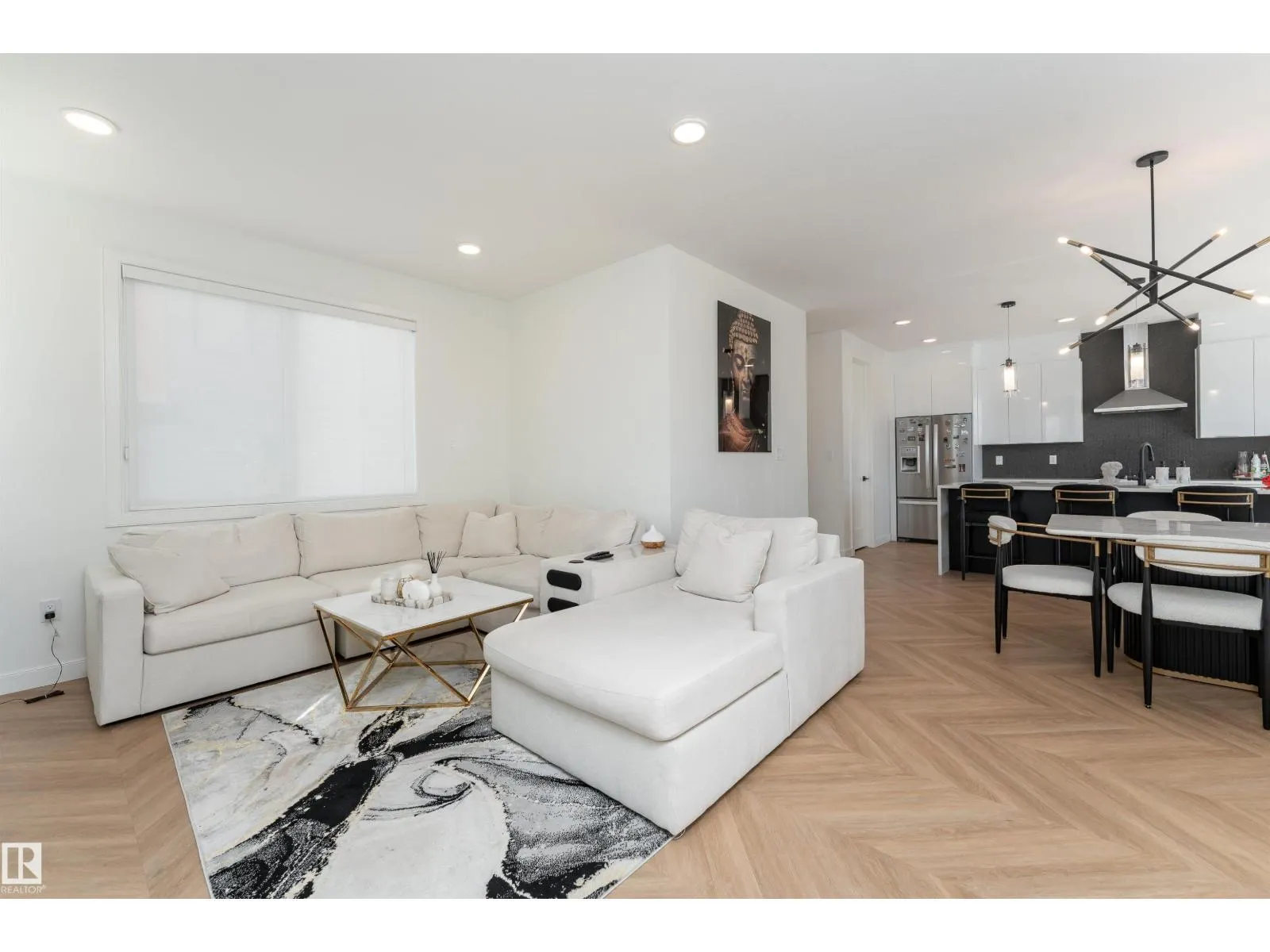 4204 HAWTHORN RO SW