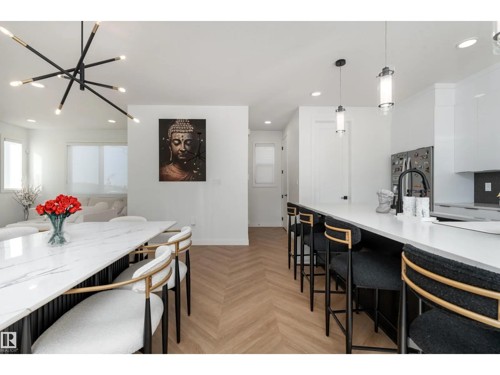 4204 HAWTHORN RO SW