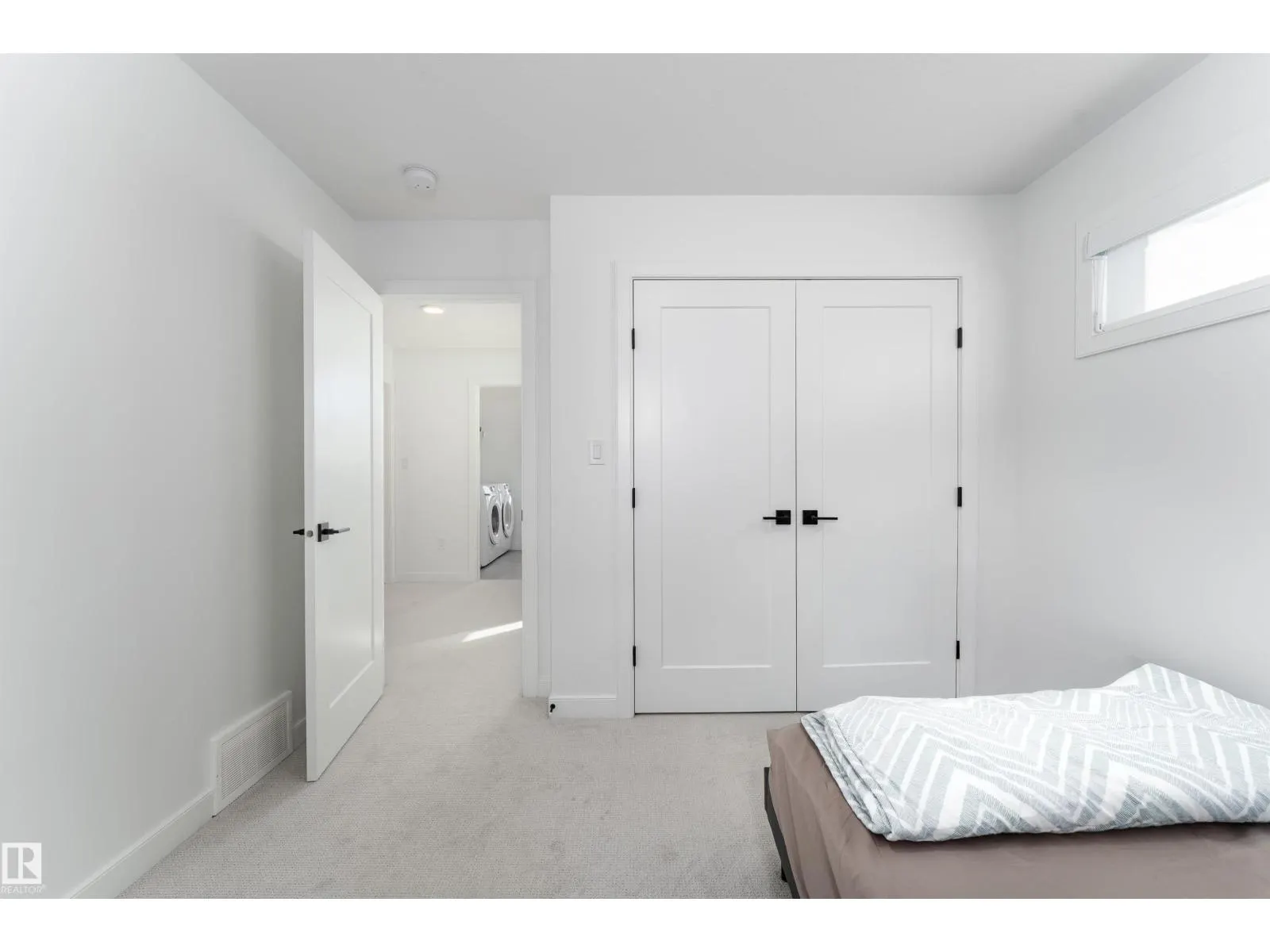 4204 HAWTHORN RO SW