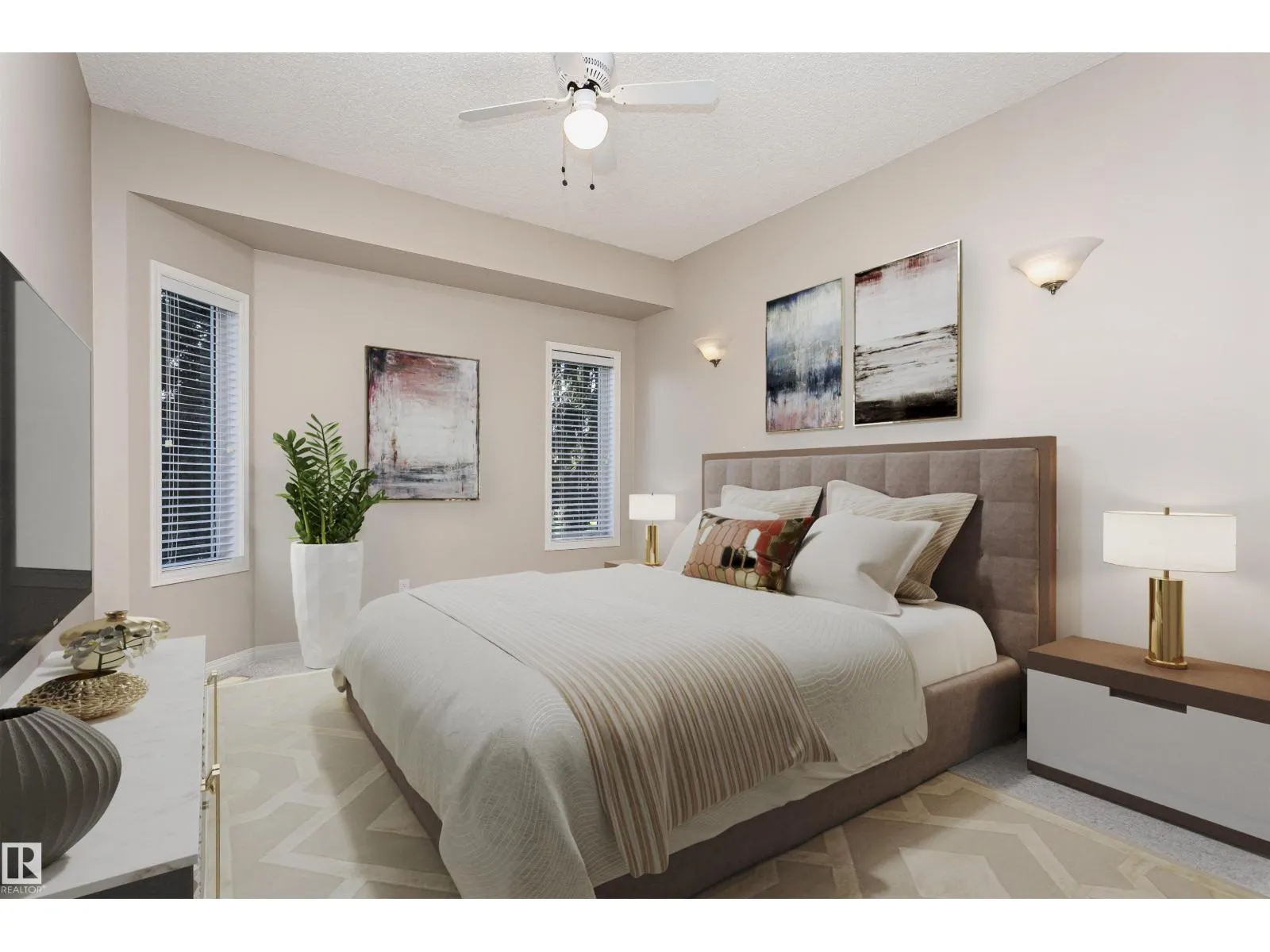26 LONGVIEW PL