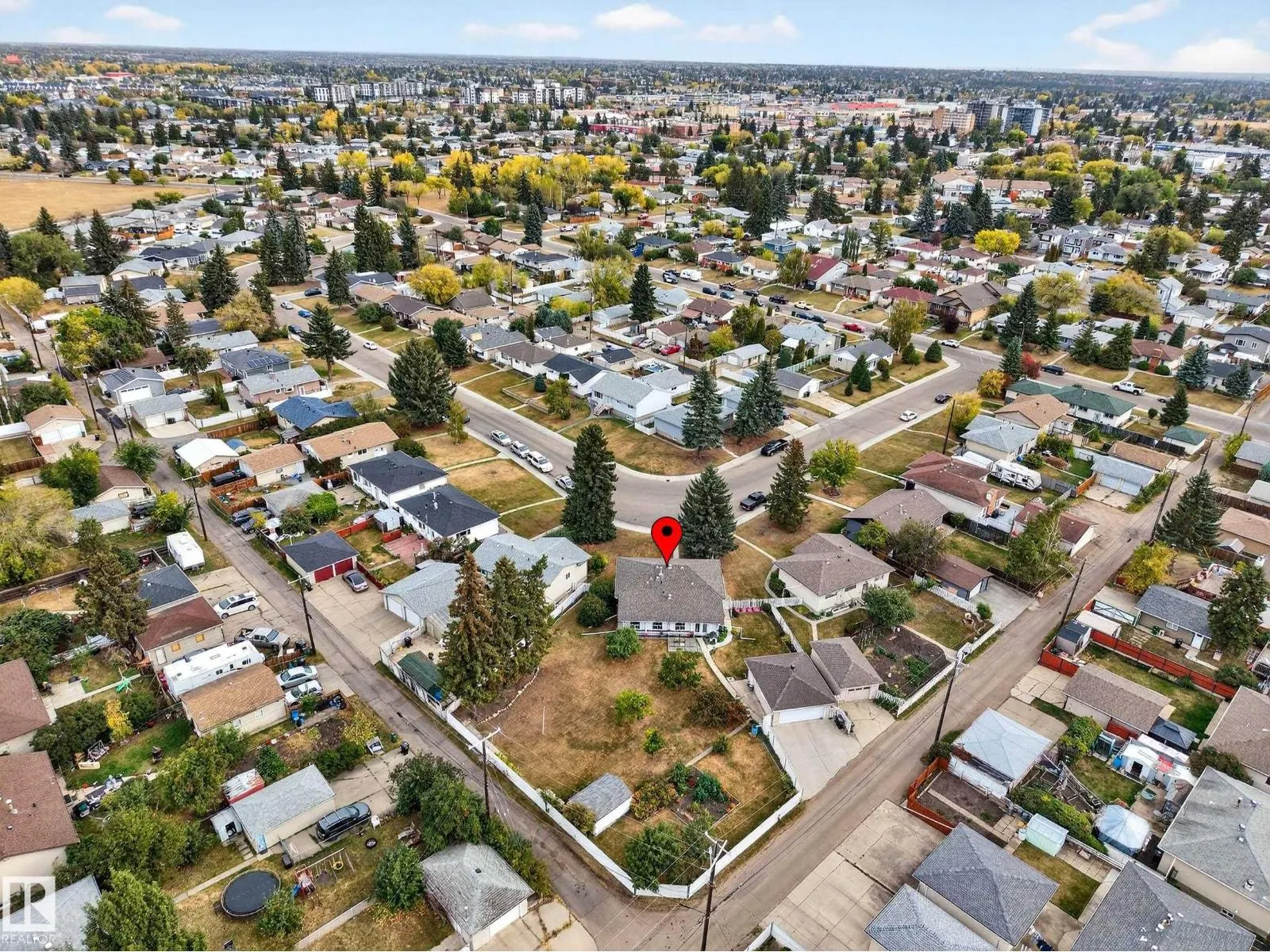 10527 133 AV NW