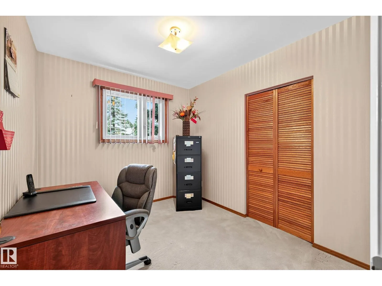 10527 133 AV NW