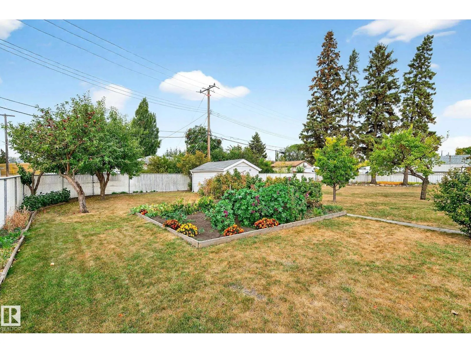 10527 133 AV NW