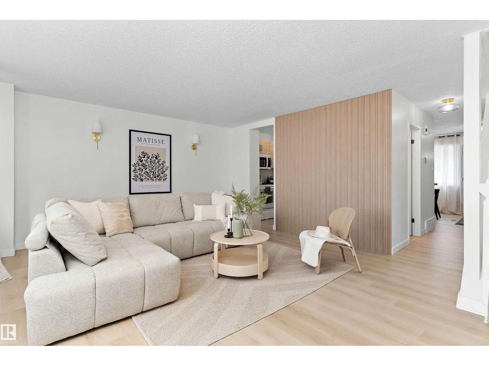 717 VILLAGE ON THE GREEN GR NW