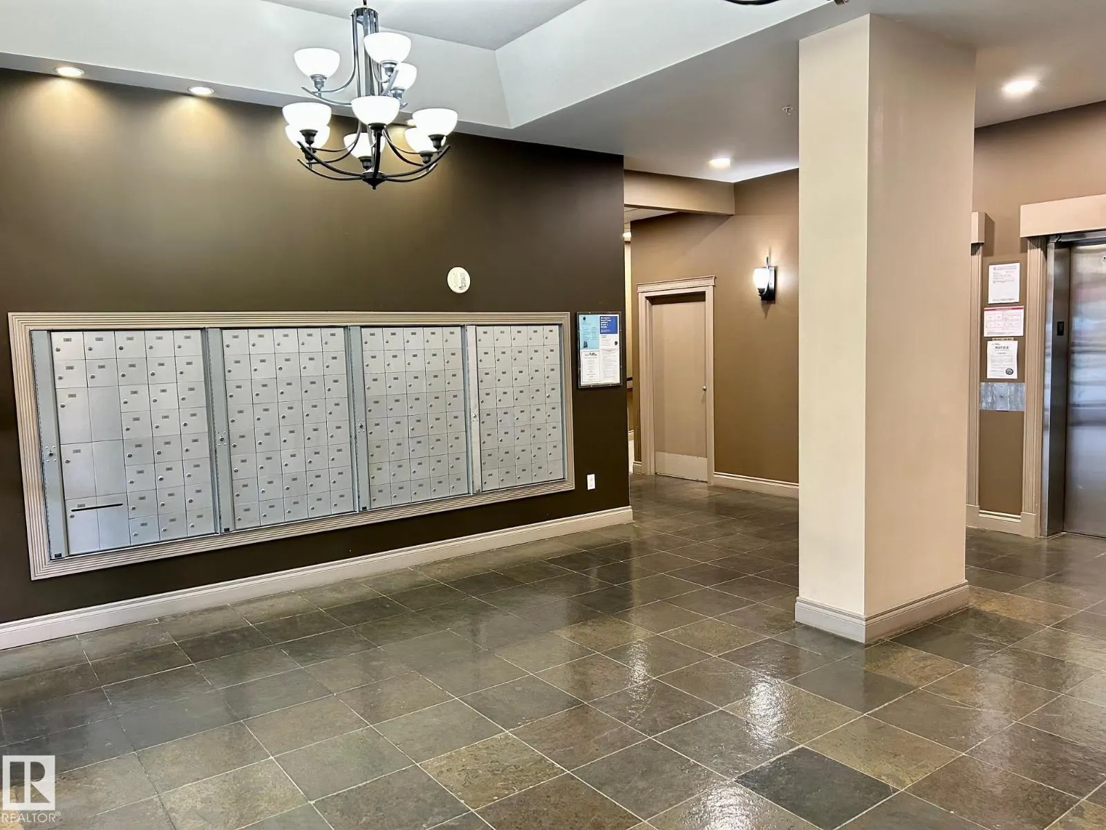 #1604 10303 105 ST NW
