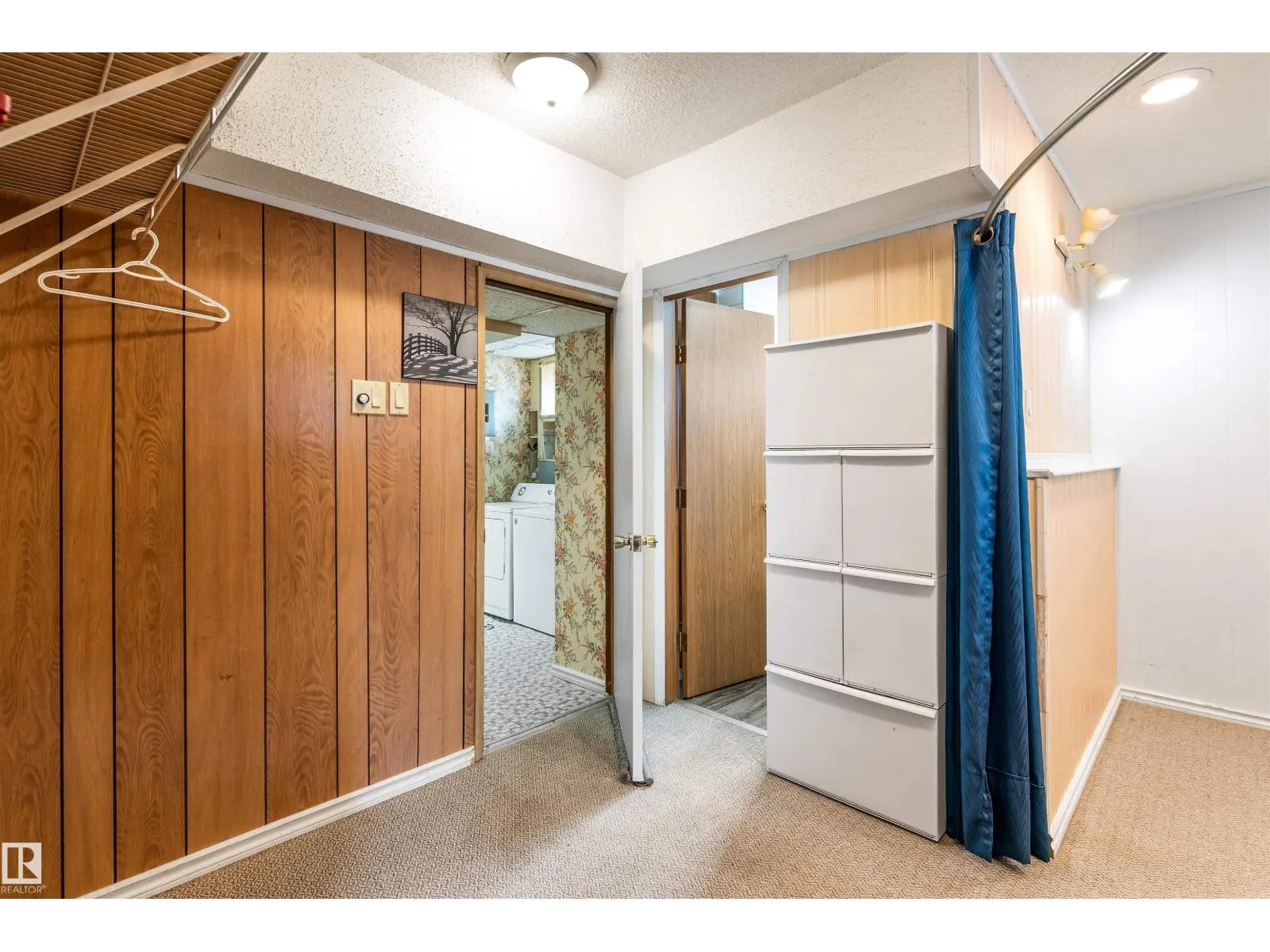 52 BELMONT DR
