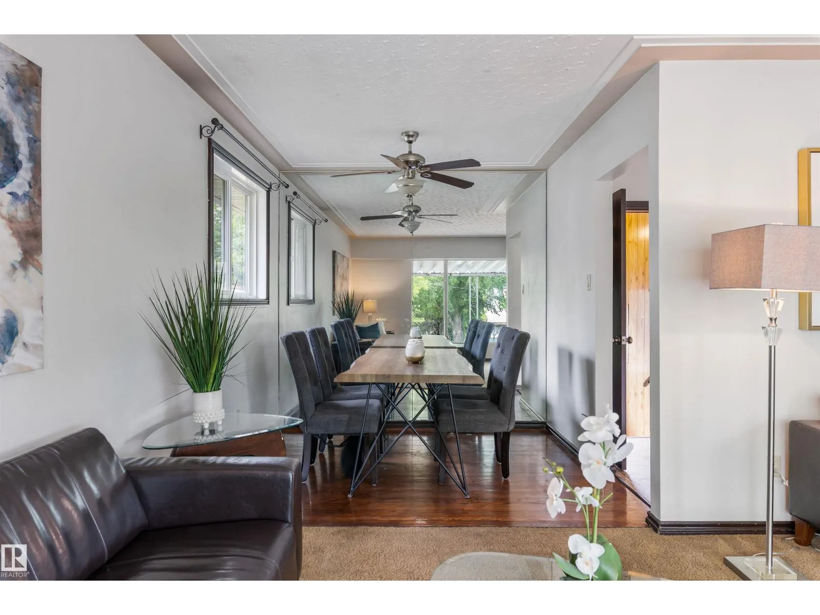 52 BELMONT DR