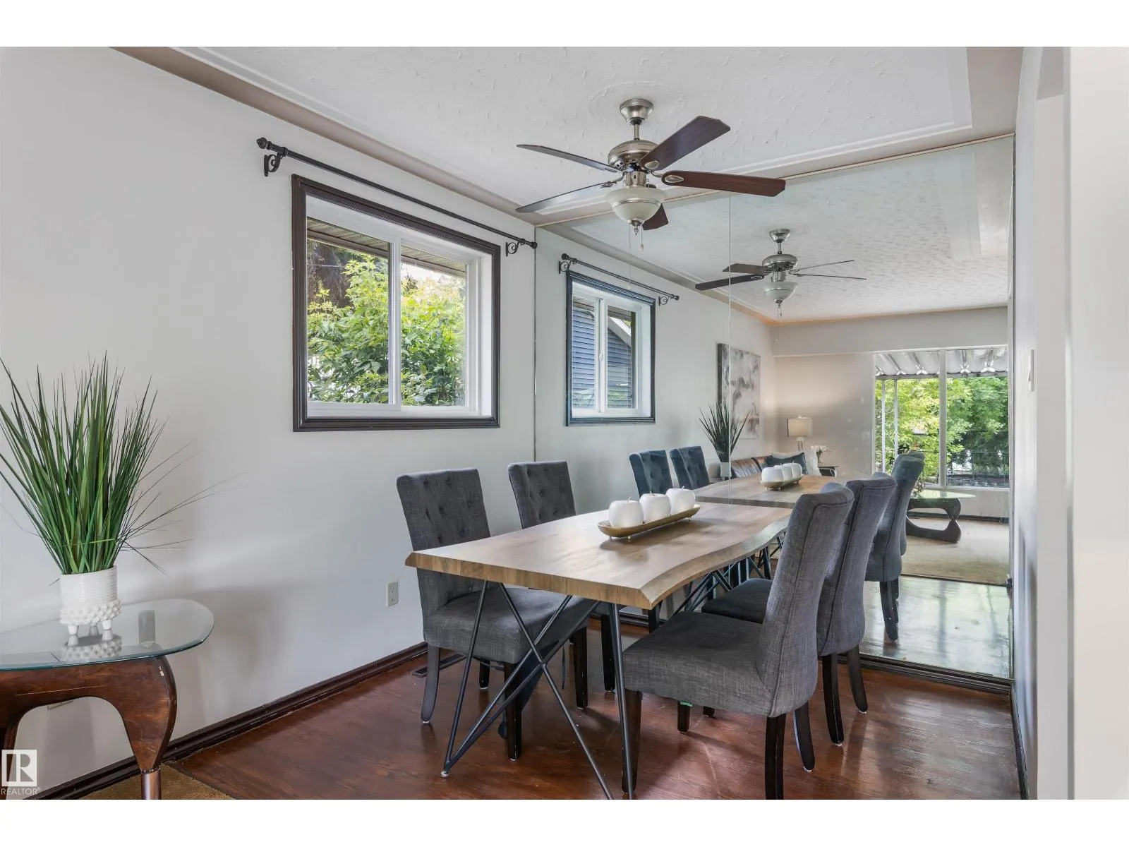 52 BELMONT DR