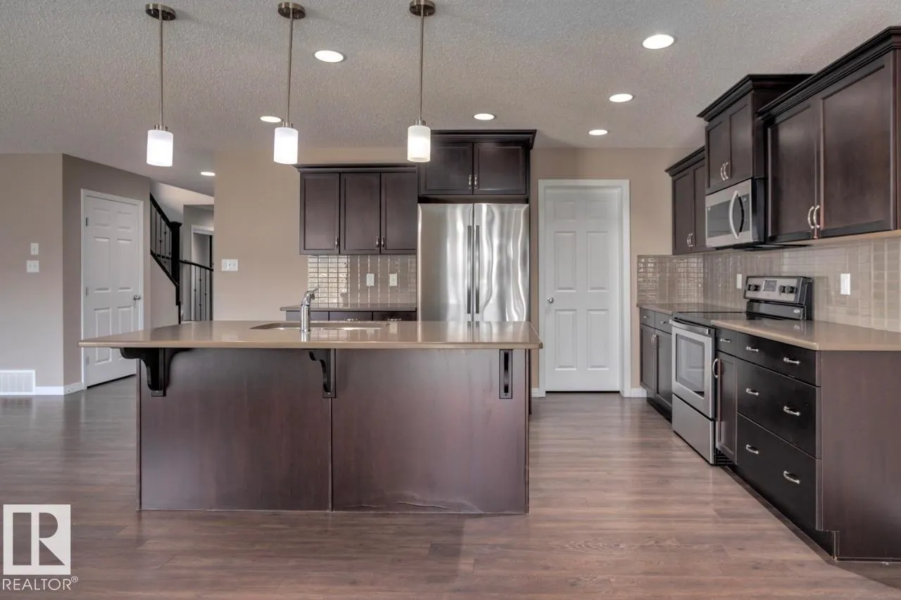 3552 CLAXTON CR SW