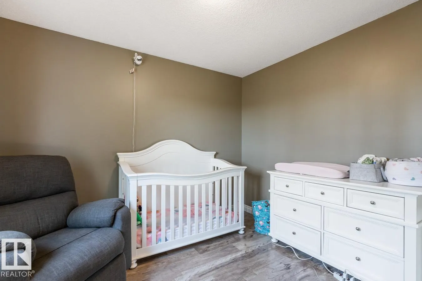 3133 TRELLE LO NW