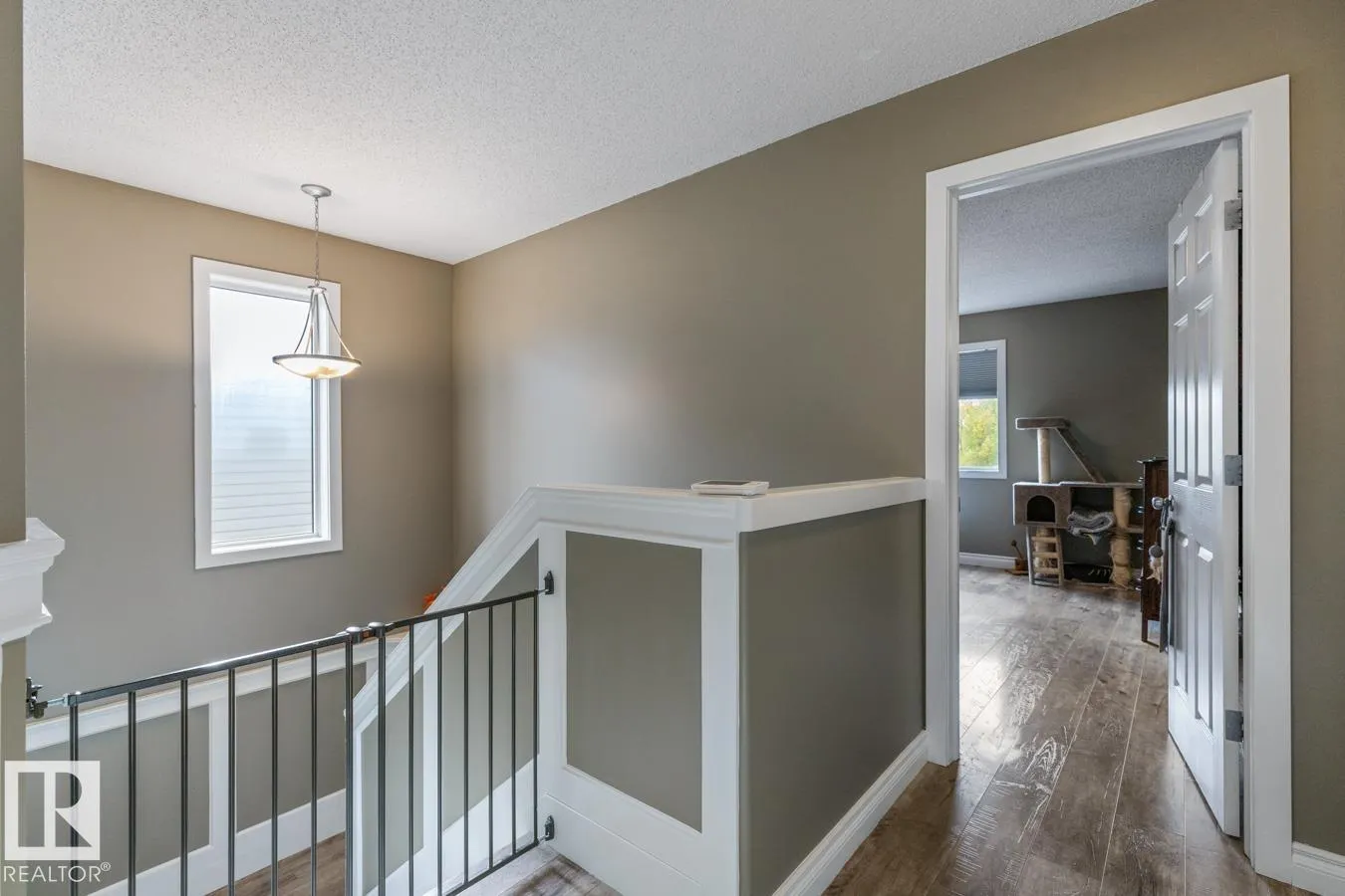 3133 TRELLE LO NW
