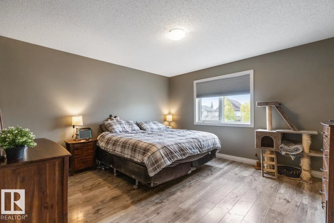 3133 TRELLE LO NW