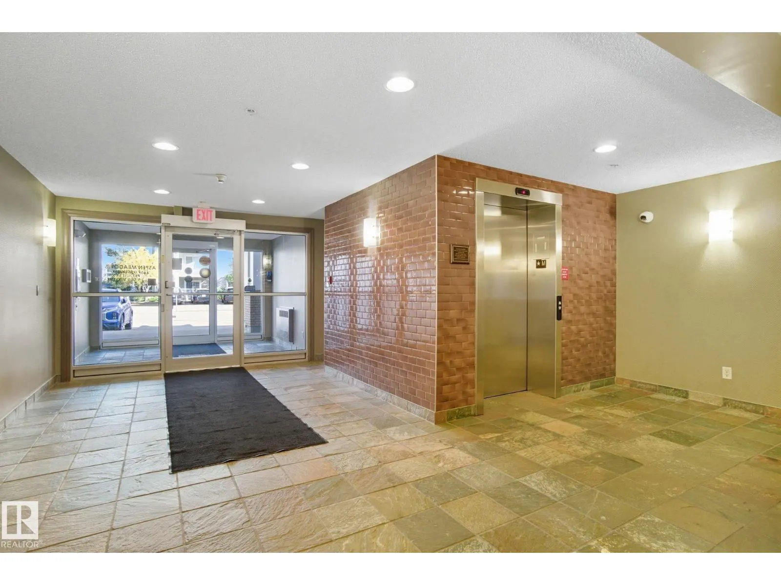 #316 4407 23 ST NW