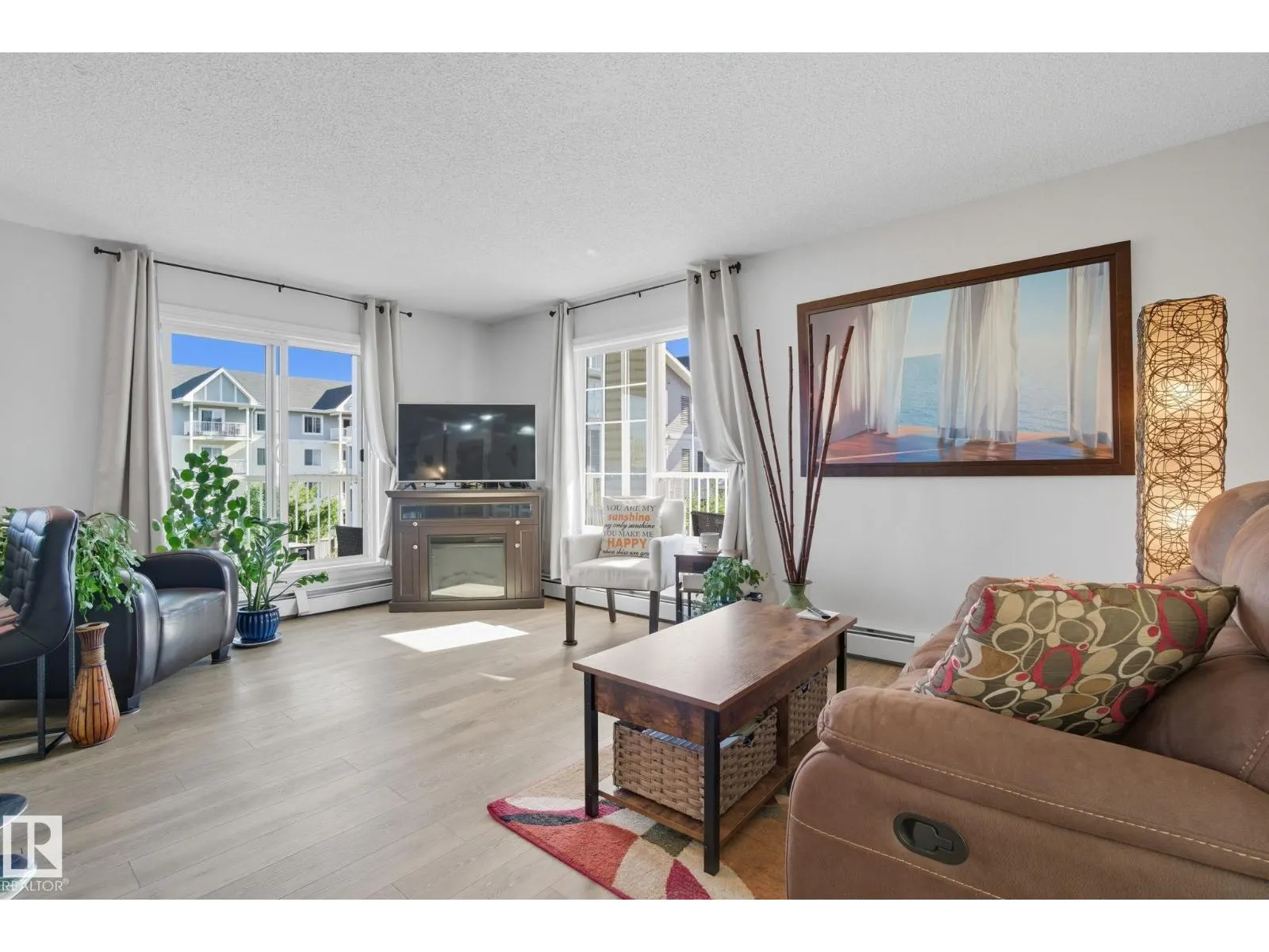 #316 4407 23 ST NW