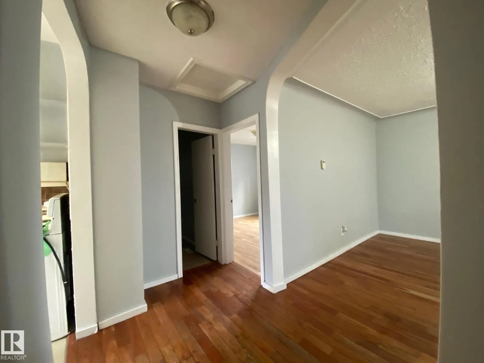 5411 48 ST