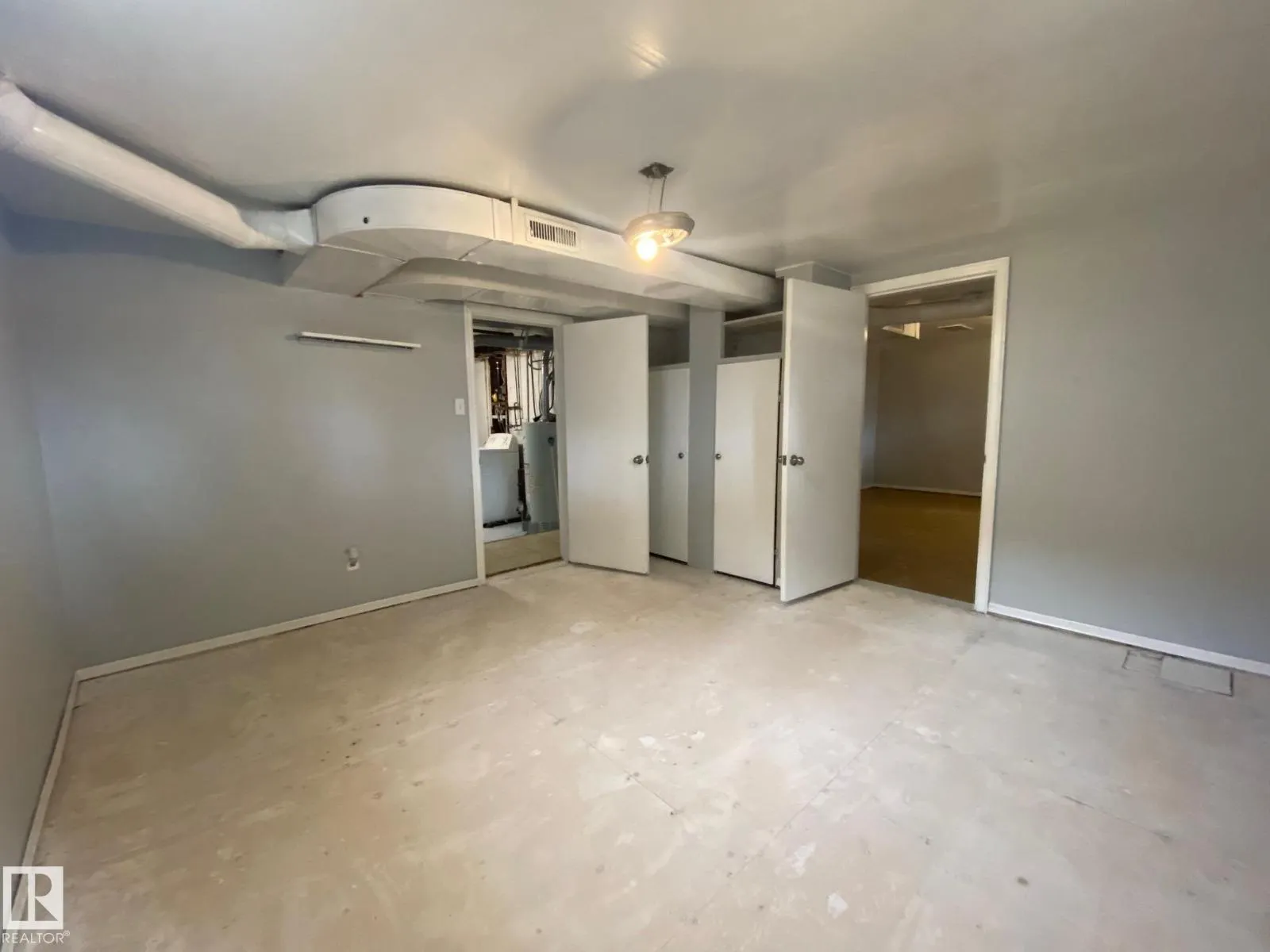 5411 48 ST