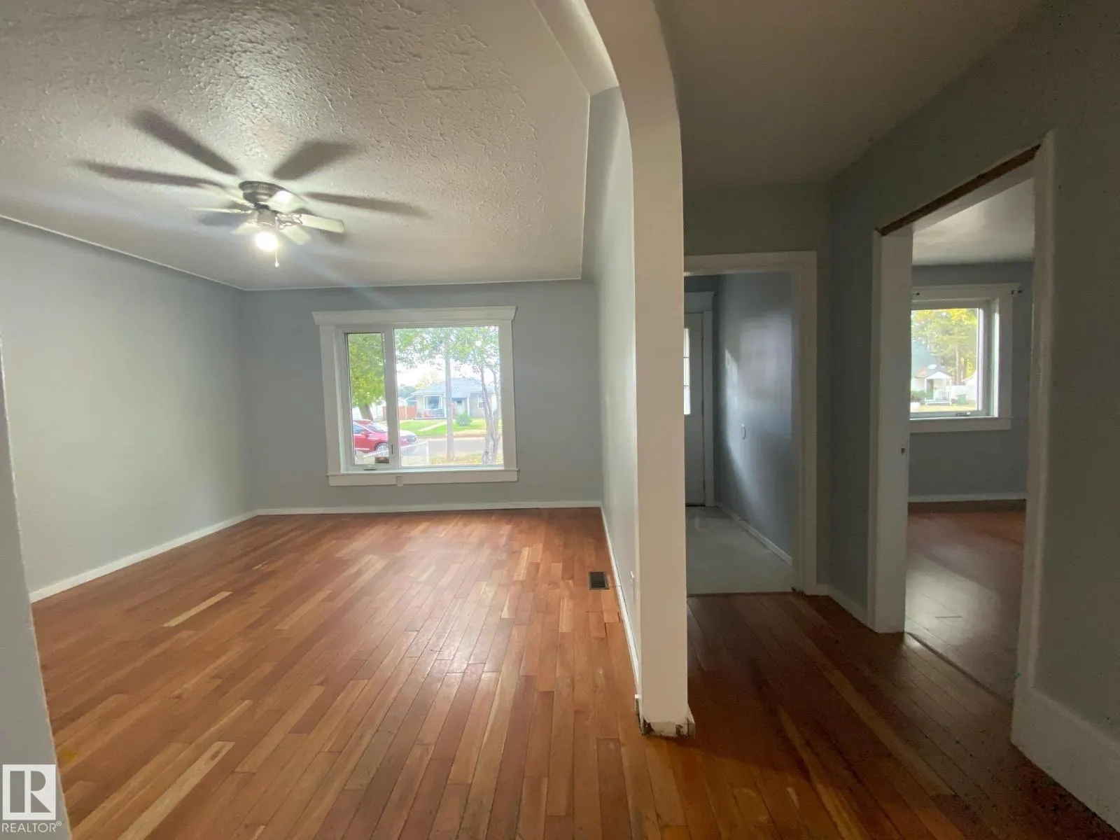 5411 48 ST
