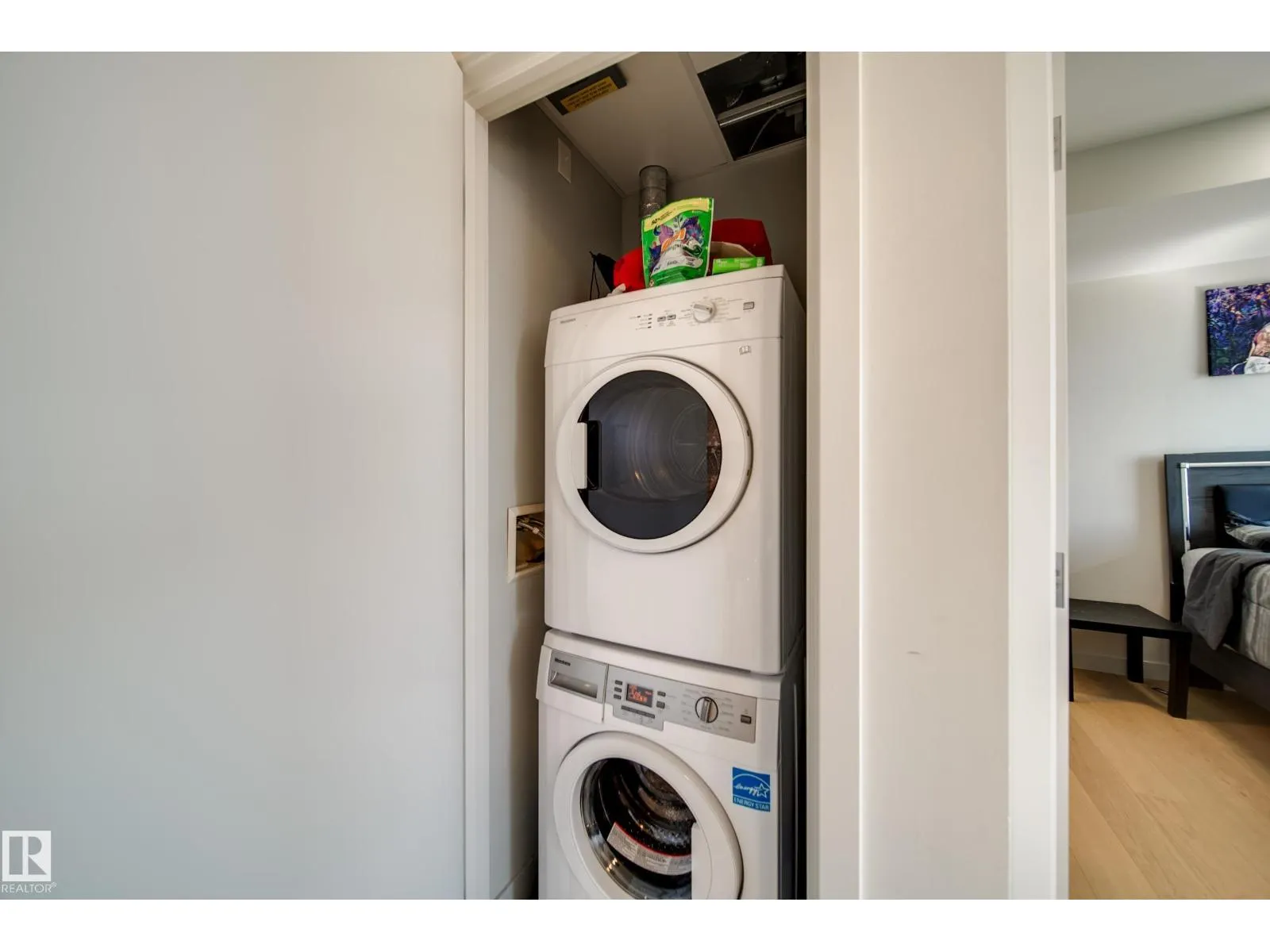 #3505 10360 102 ST NW