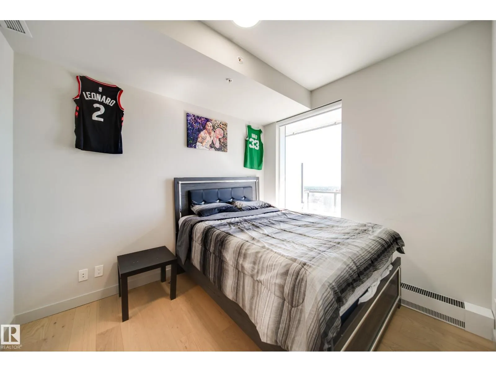 #3505 10360 102 ST NW