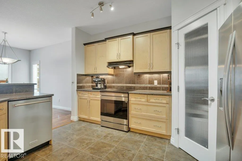 144 RUE MARQUET