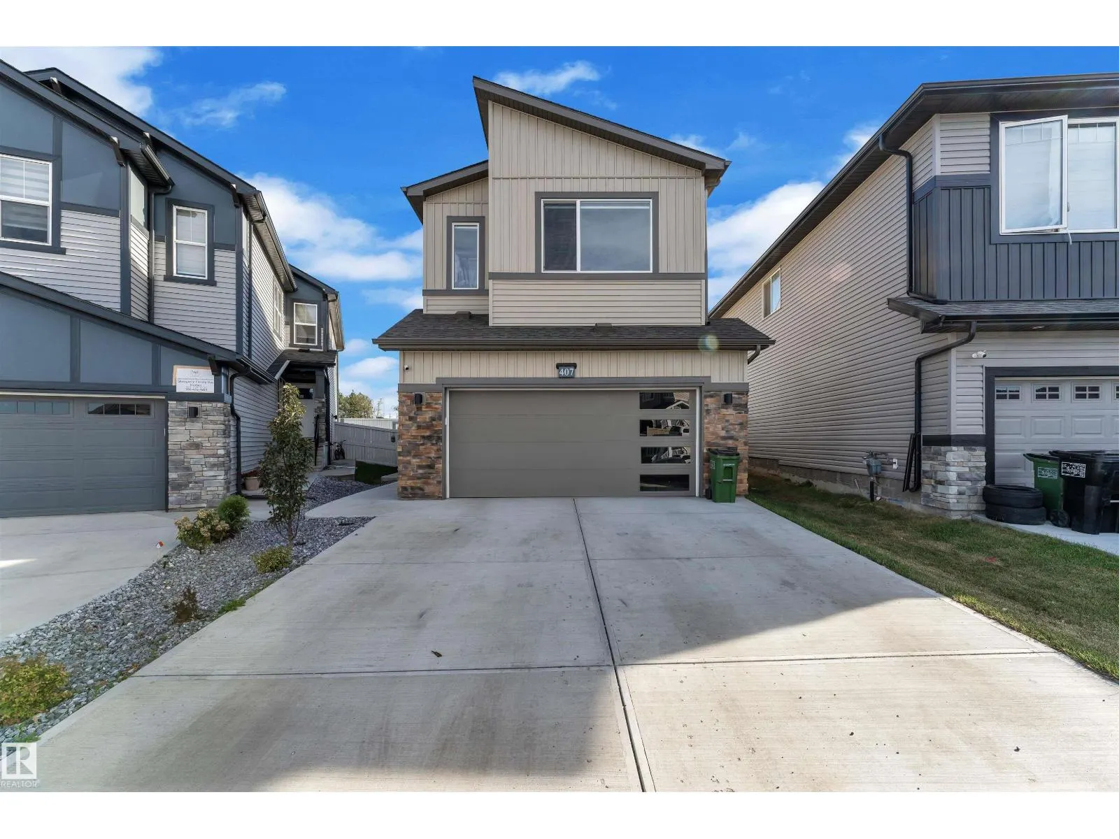 407 30 AV NW