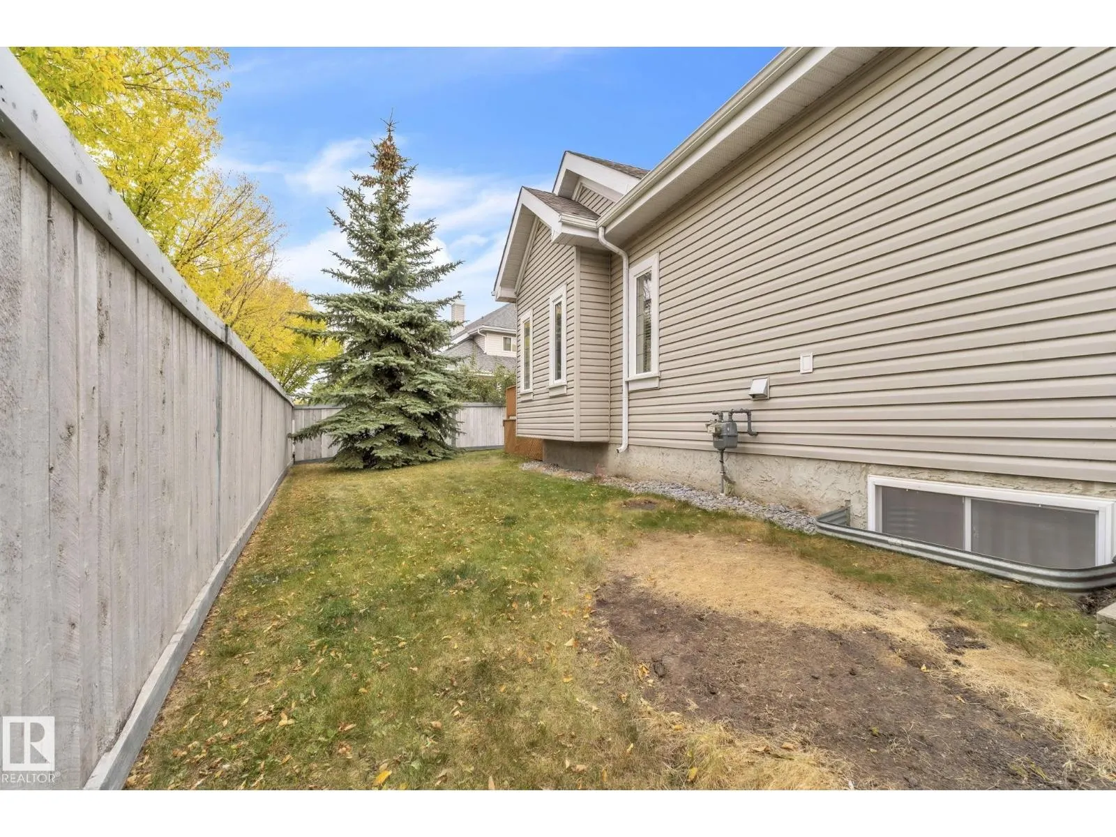 1217 SUMMERSIDE DR SW