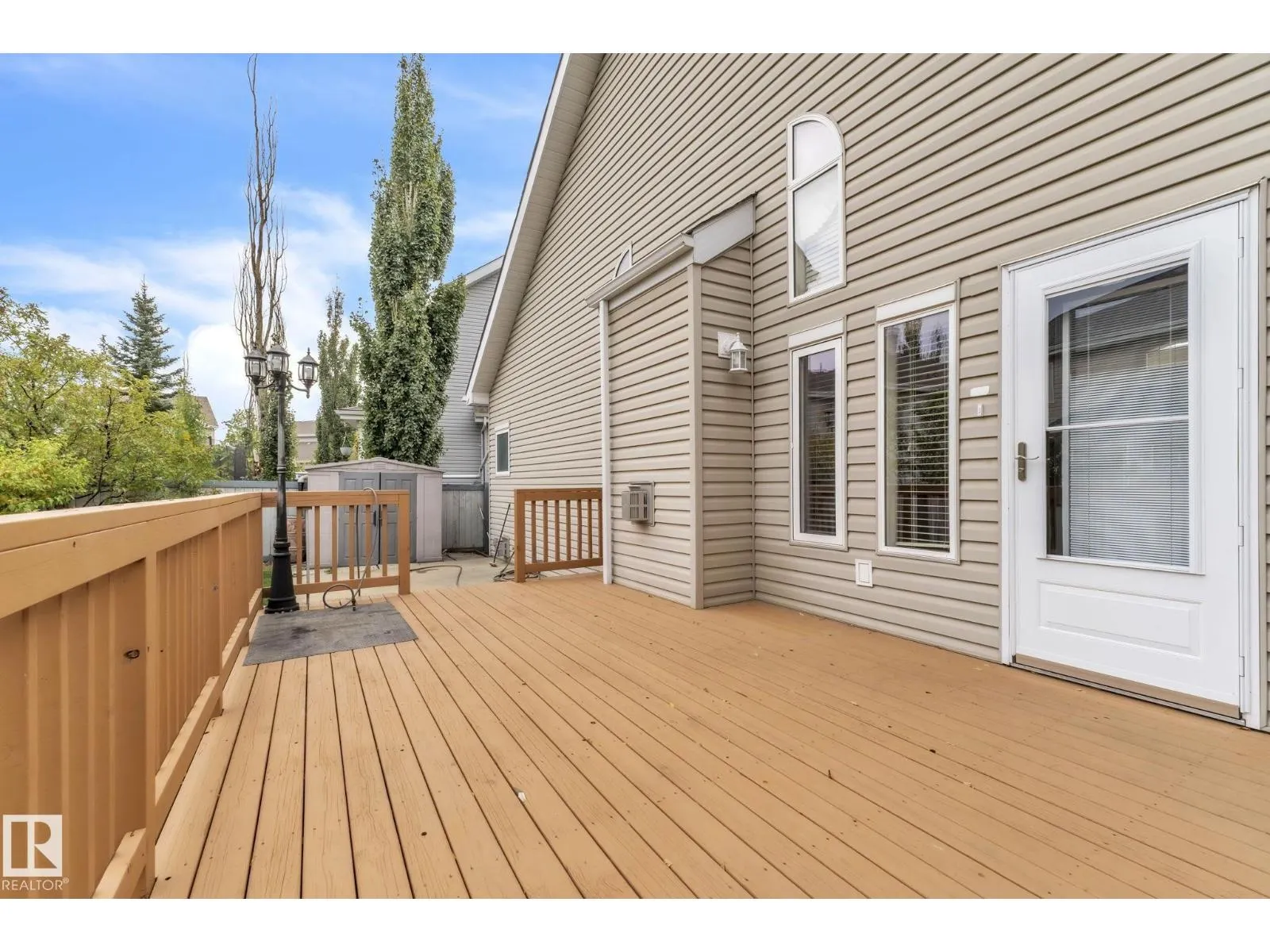 1217 SUMMERSIDE DR SW