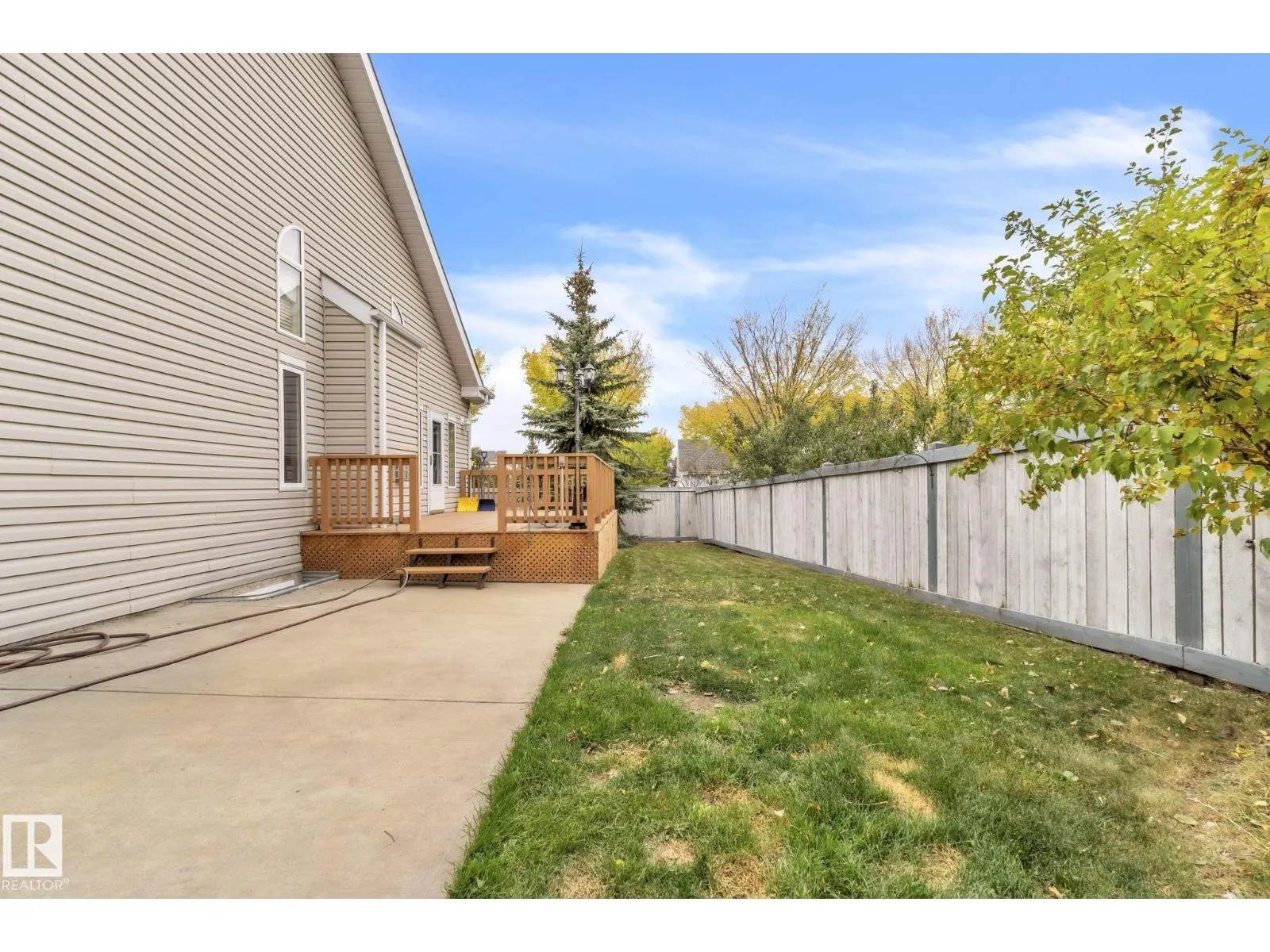 1217 SUMMERSIDE DR SW