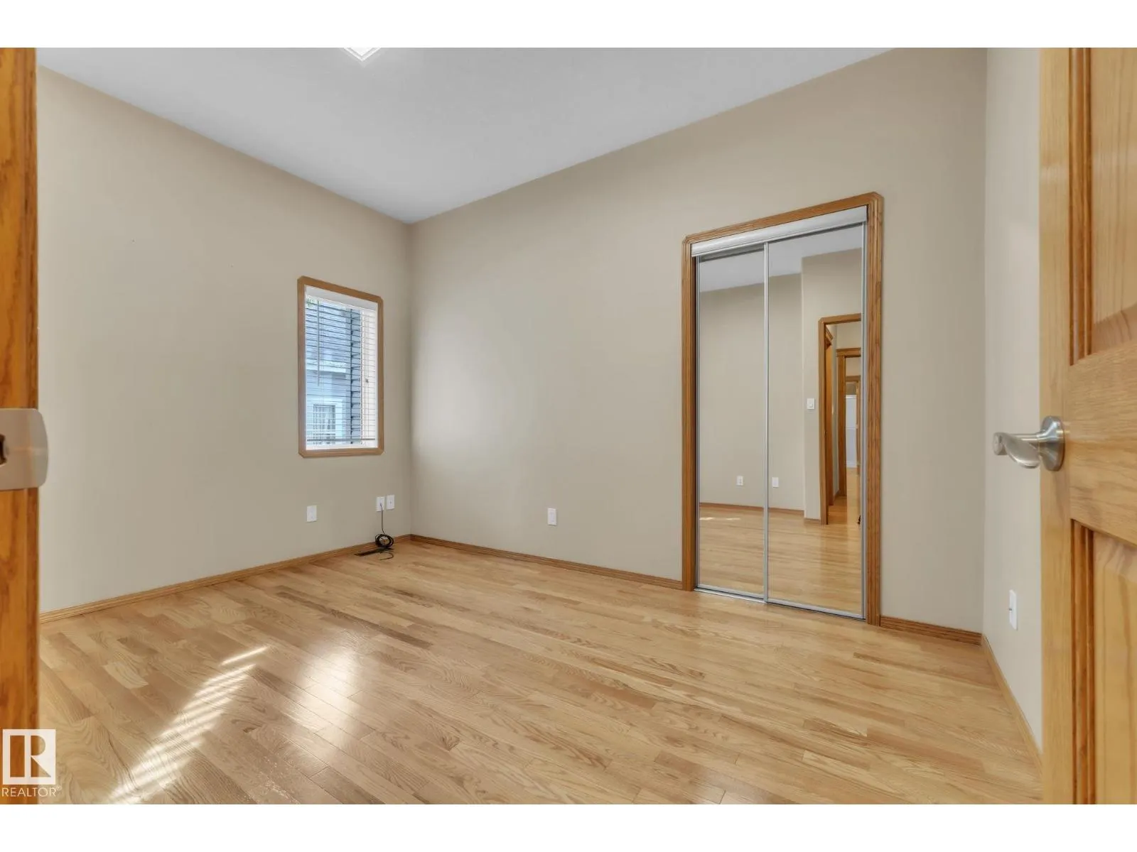 1217 SUMMERSIDE DR SW