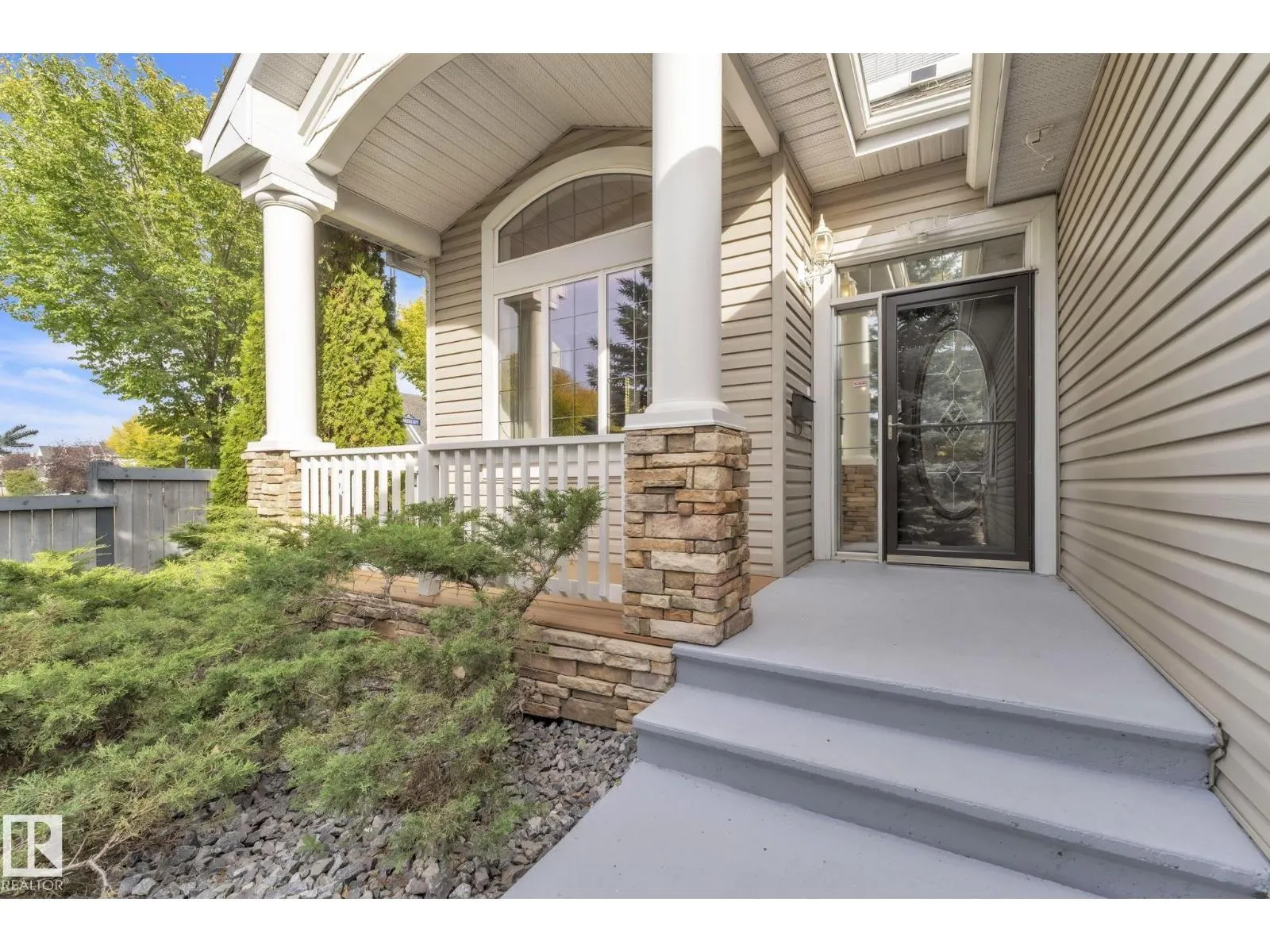 1217 SUMMERSIDE DR SW