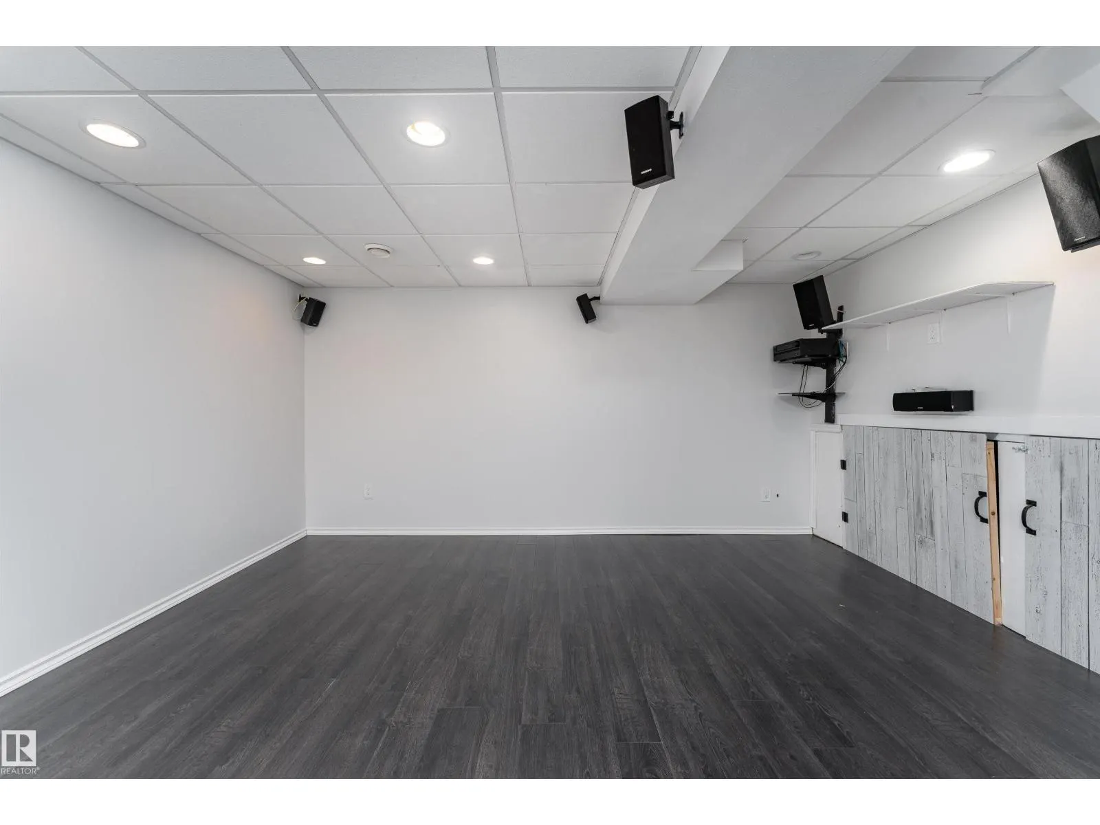 111 WESTMEWS