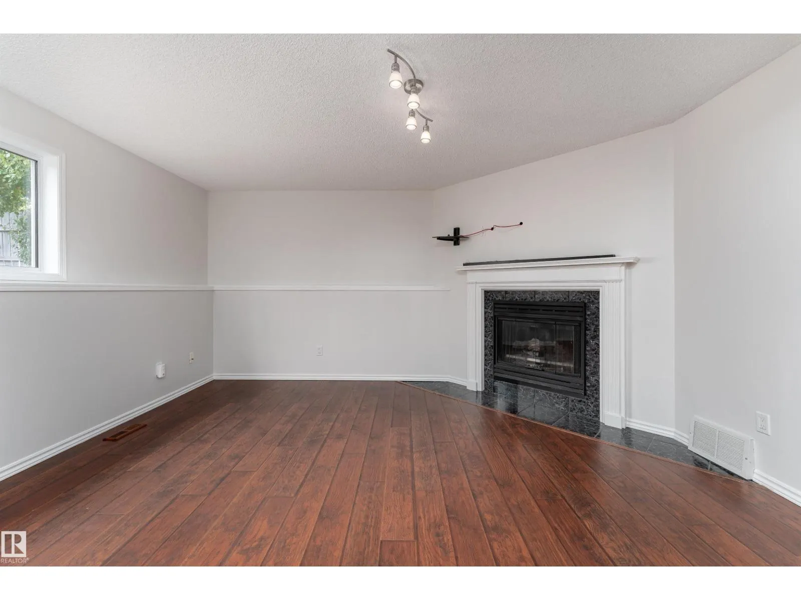 111 WESTMEWS