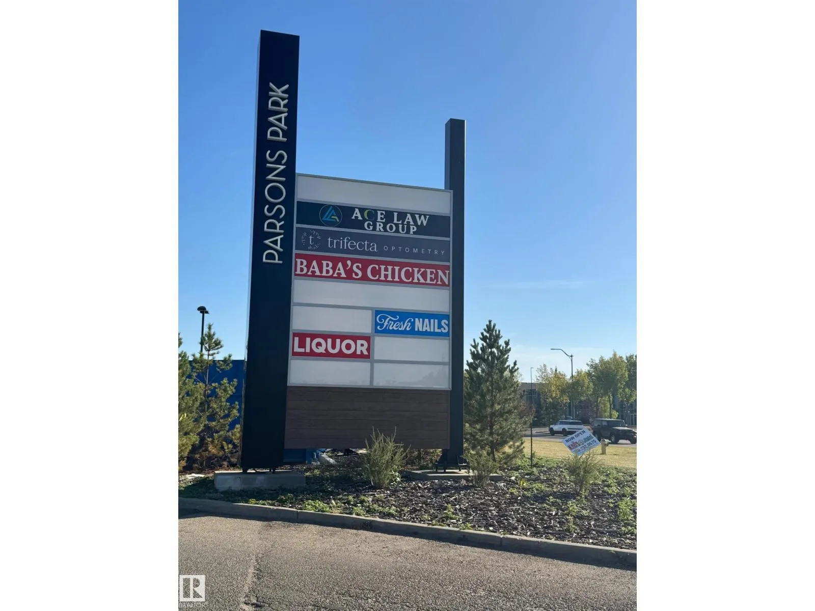 1055 Parsons RD SW SW