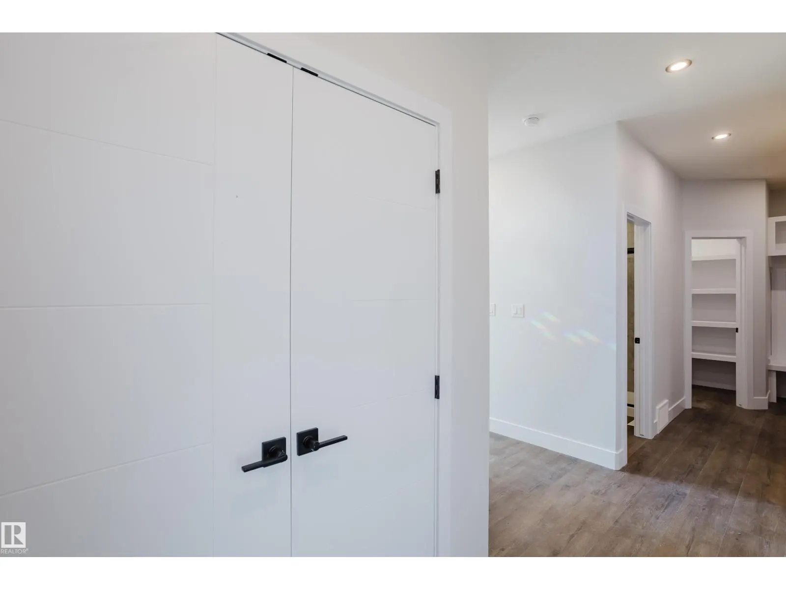 329 BALSAM LI