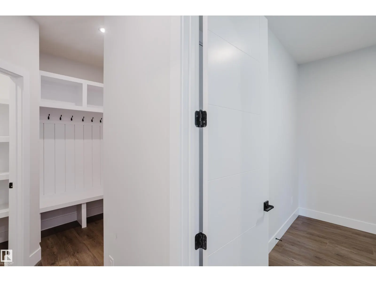 329 BALSAM LI