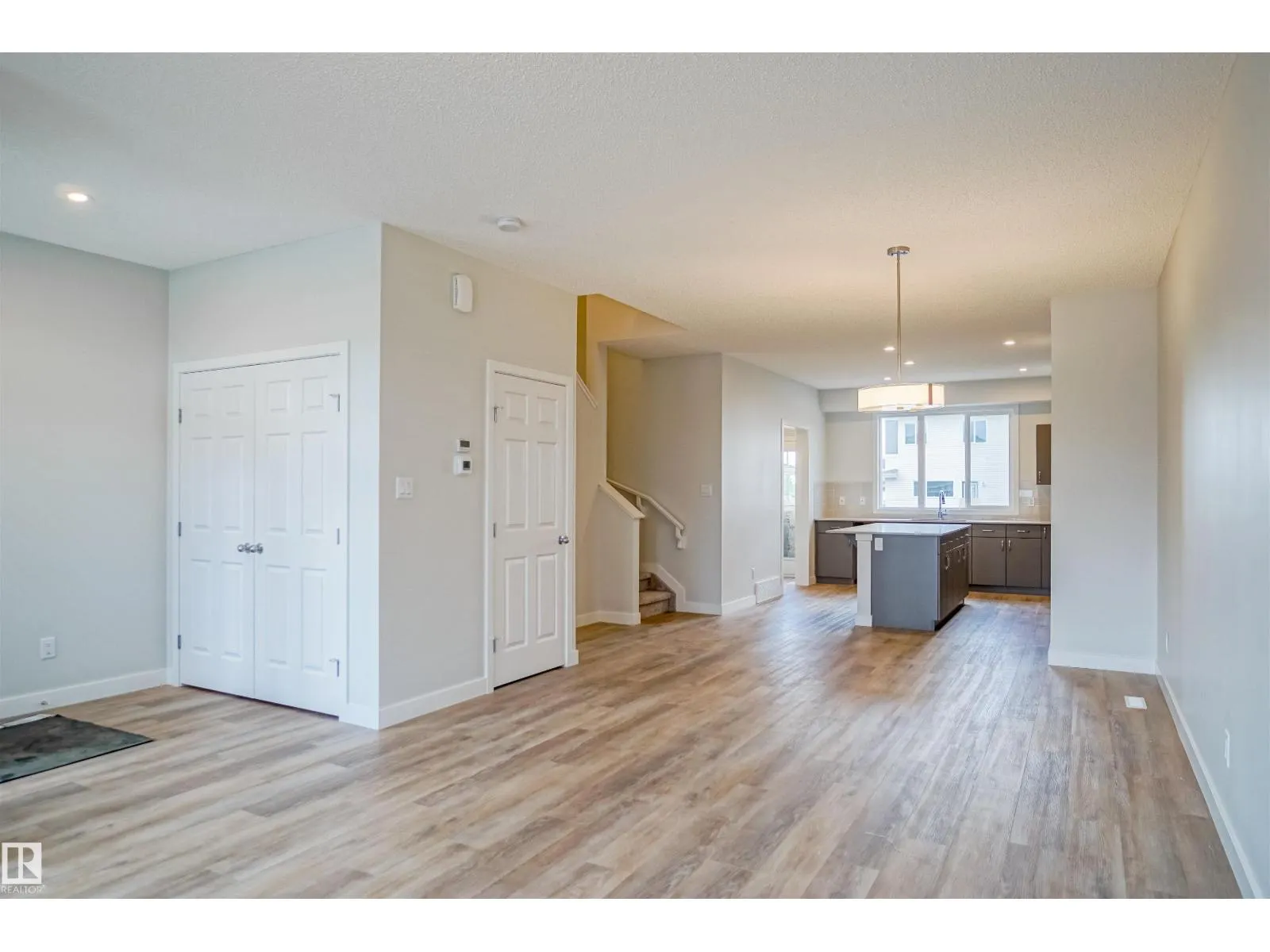 18141 73A ST NW