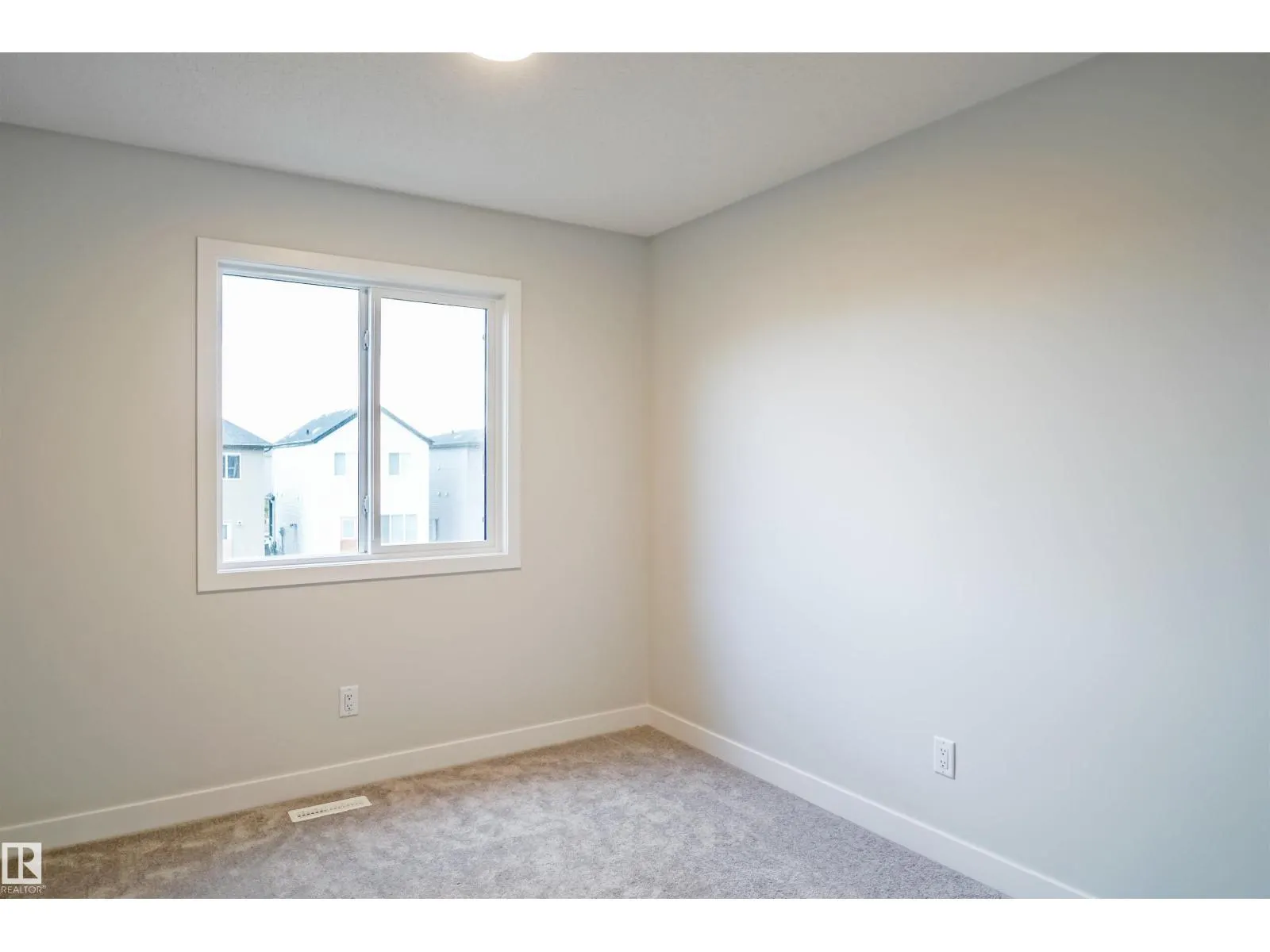 18141 73A ST NW