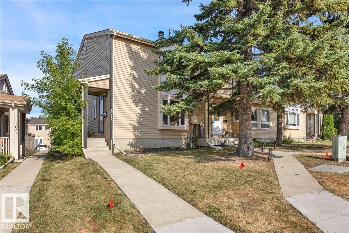 1033 VILLAGE DR