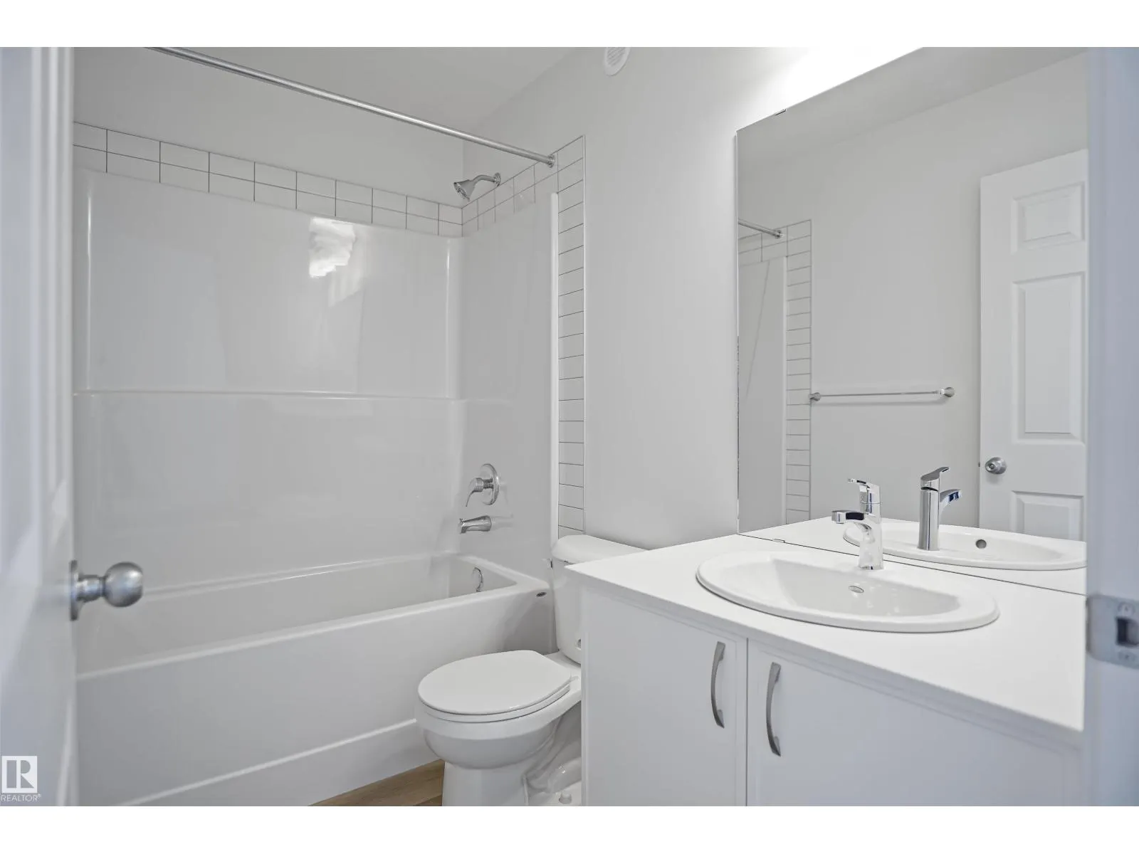 17928 70 ST NW