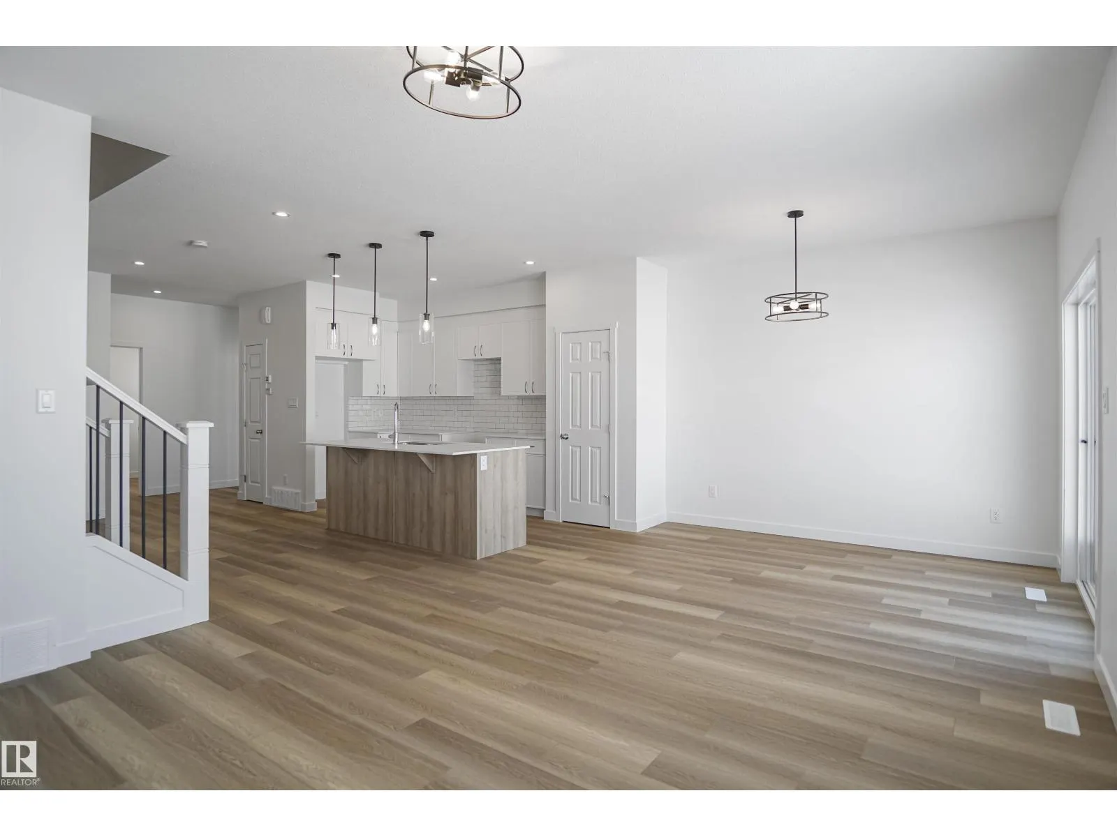 17928 70 ST NW