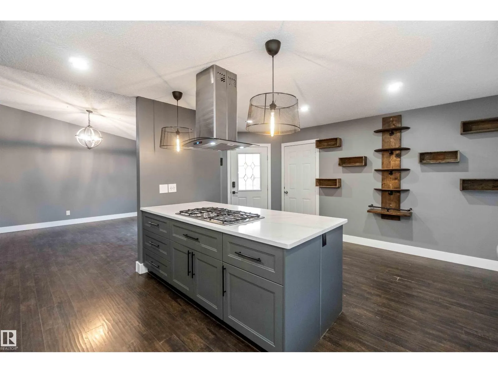 99 DORCHESTER DR