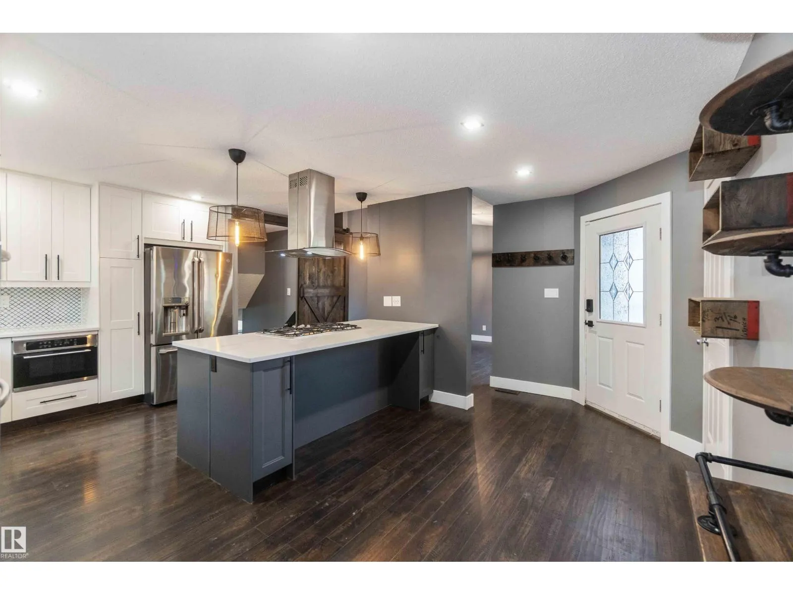 99 DORCHESTER DR
